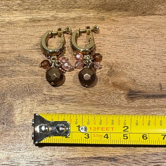 Vintage Style Gold Tone Clip-On Dangle
Earrings | Bronze & Pink Beaded Cluster - Picture 8 of 13